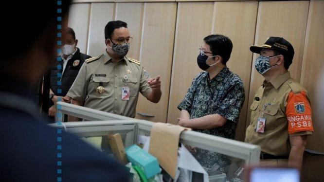  Sidak PPKM Darurat, Gubernur Anies Proses Hukum Dua Perusahaan Non Esensial 